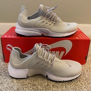NEW Nike Air Presto in Light Bone, Women’s Size 9